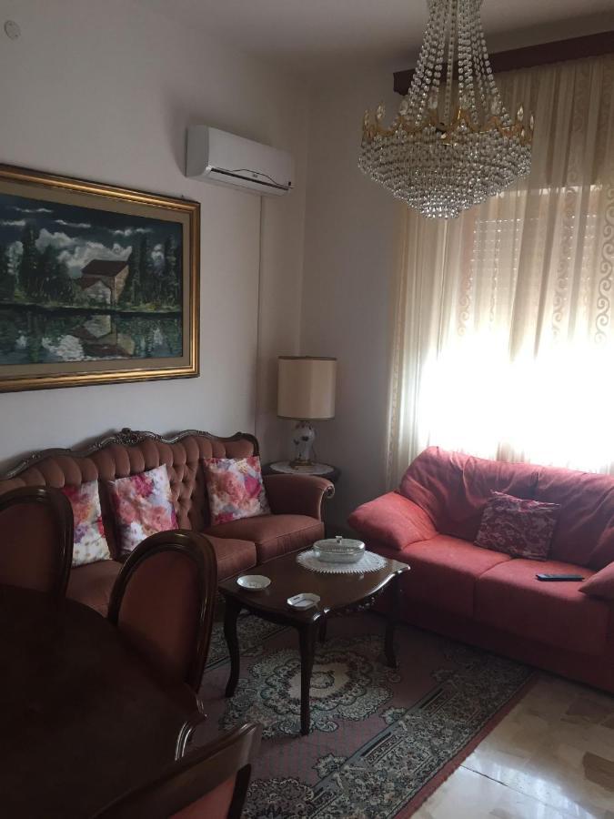 B&B Anna Piscinas Luaran gambar