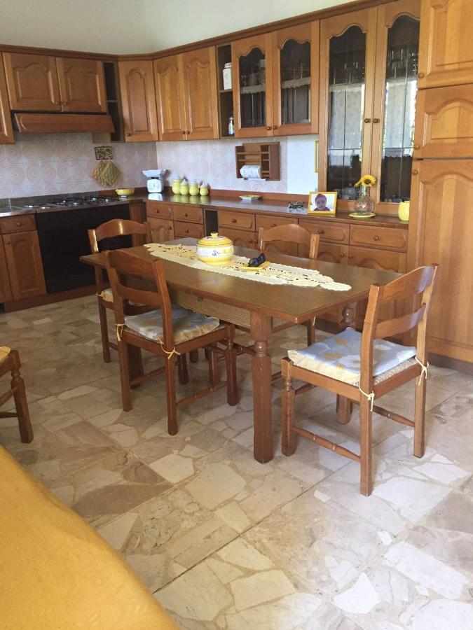 B&B Anna Piscinas Luaran gambar