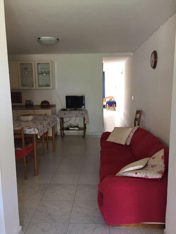 B&B Anna Piscinas Luaran gambar